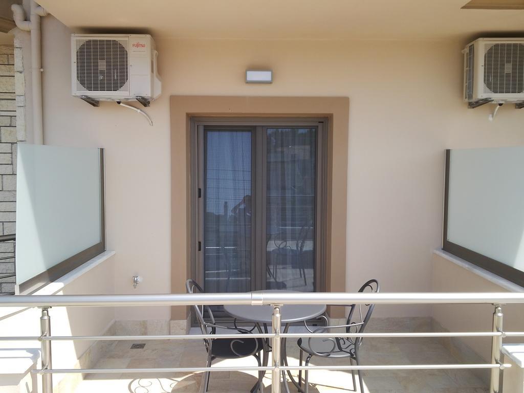 Aktaia Boutique Hotel Ammoudia Pokoj fotografie